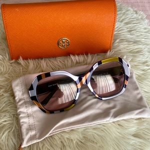 Tory Burch Square sunglasses